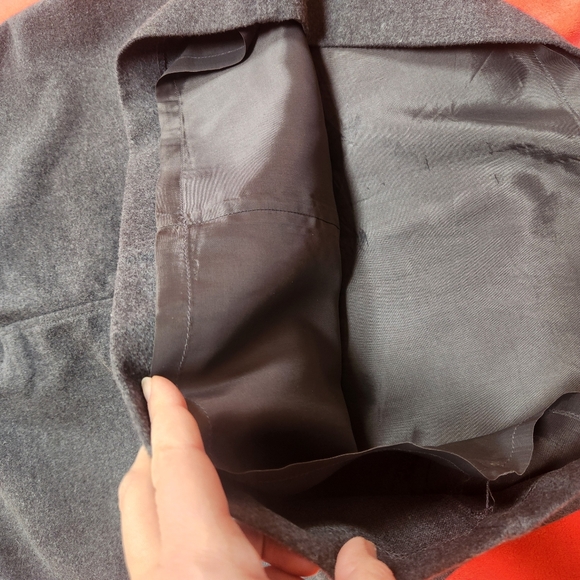 The Limited Dark Gray Skirt with Belt ~ Lined Pencil Skirt - Size 6 - Picture 4 of 5